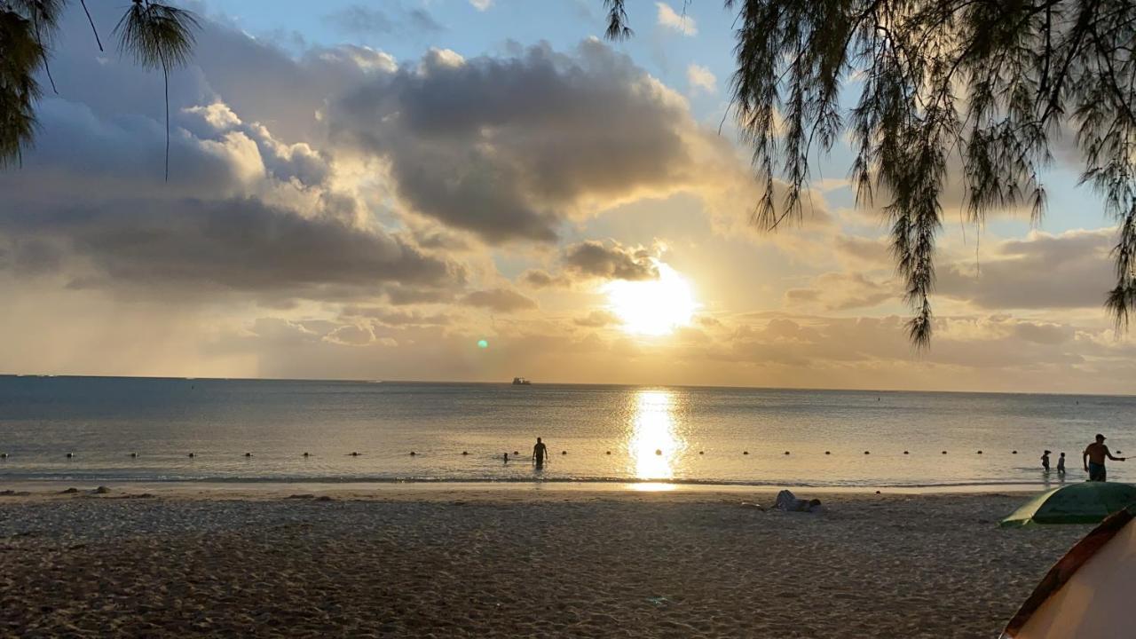 Splendide 2 Chambres A 5 Min De La Plage Mont-Choisy Exterior photo